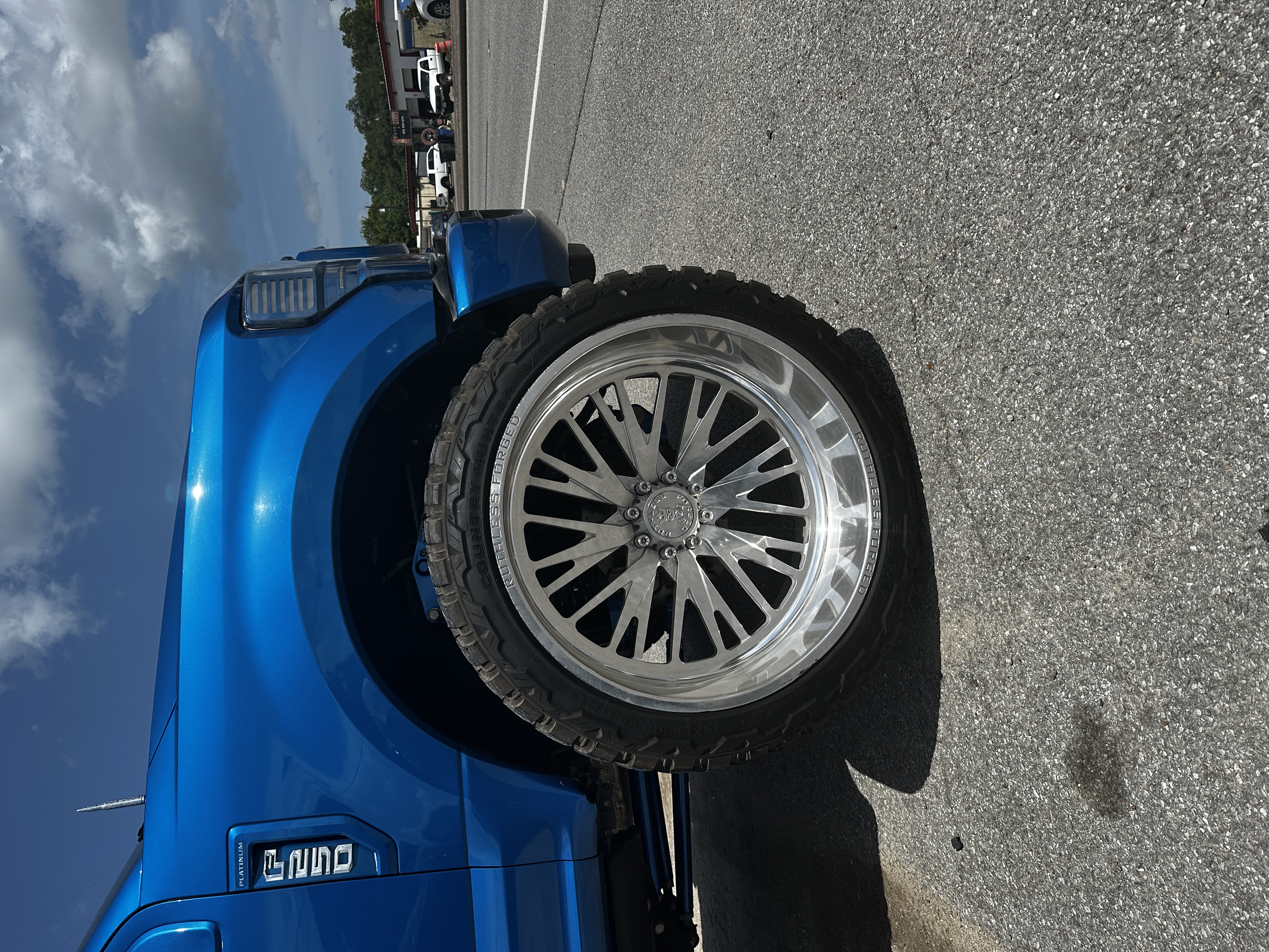 Ruthless Forged wheel close-up on lifted Ford F-250, Level Up Customs, Alvin TX